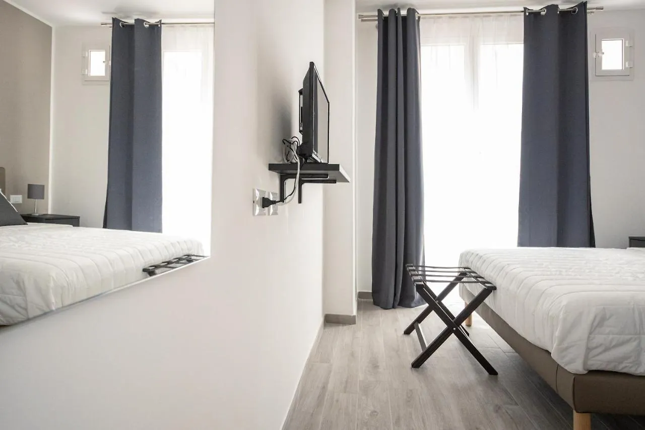 Le Cinque Stanze Palermo Room&Breakfast 0*,  Italia