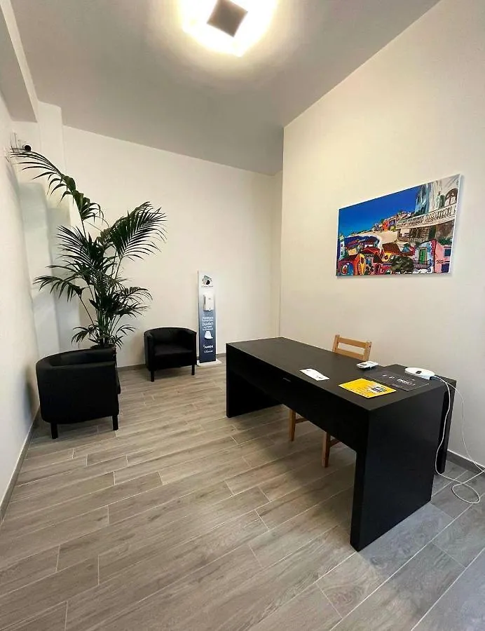 Le Cinque Stanze Palermo Room&Breakfast 0*,  Italia