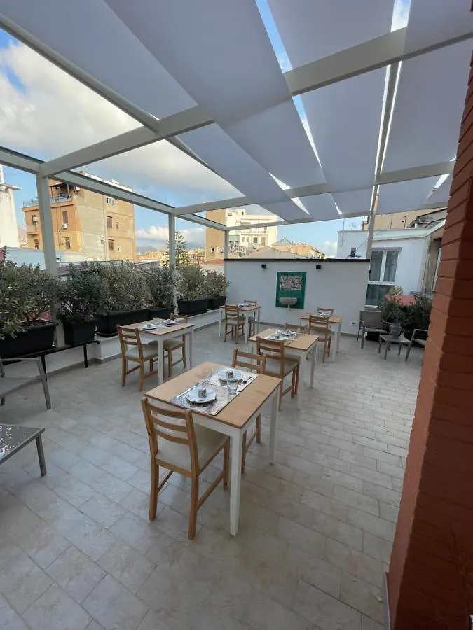 Le Cinque Stanze Palermo Room&Breakfast Affittacamere